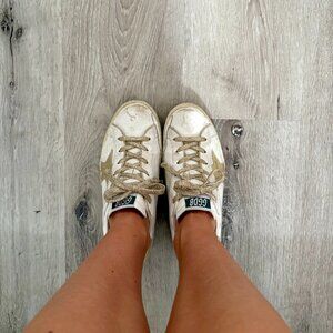 Golden Goose Super Star Classics, White & Gold, Size 26
